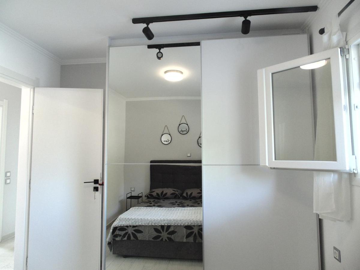 White Rose Apartment Potamos  Exterior photo